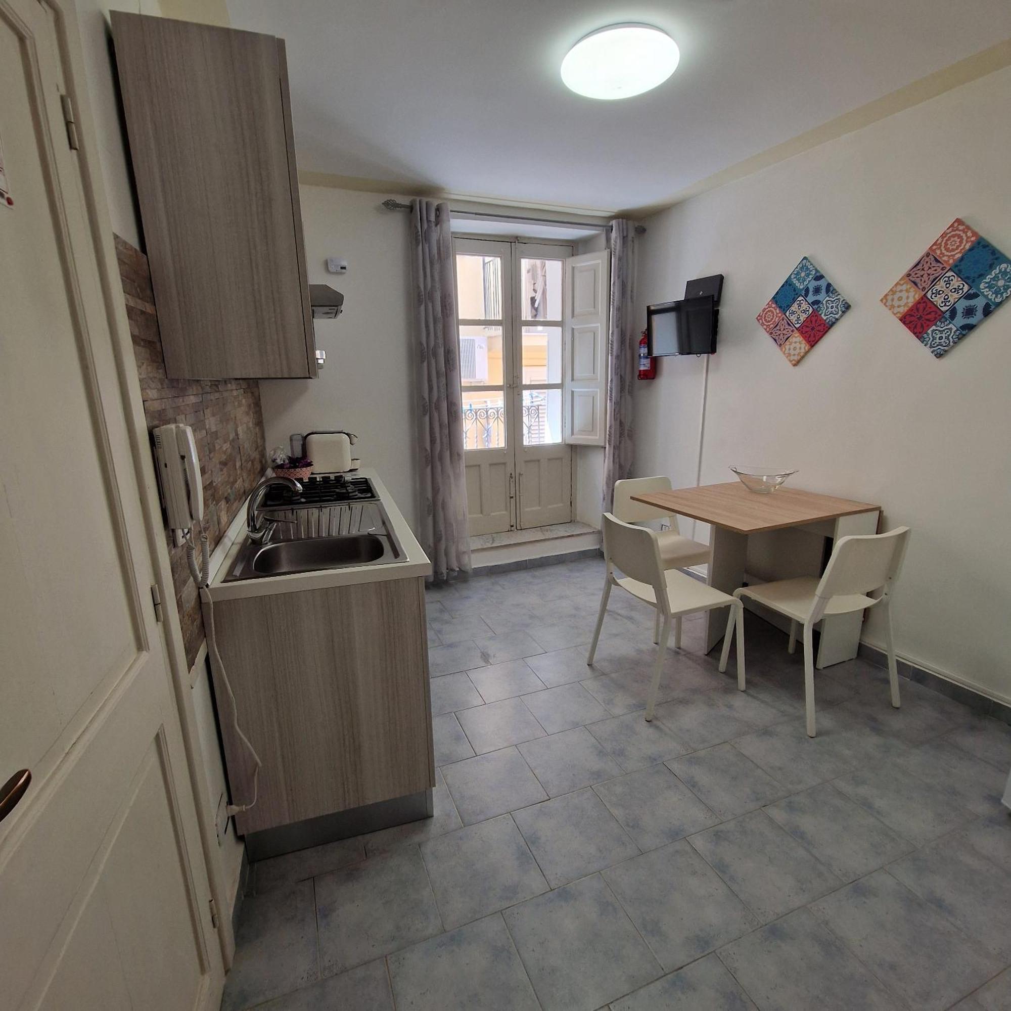 Rocksea Apartments Cefalù Eksteriør bilde